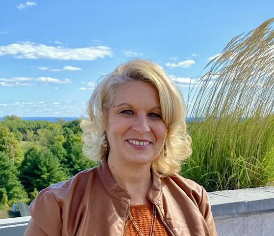 Kimberly Pietrylka-Miller - Certified Clinical Hypnotherapist